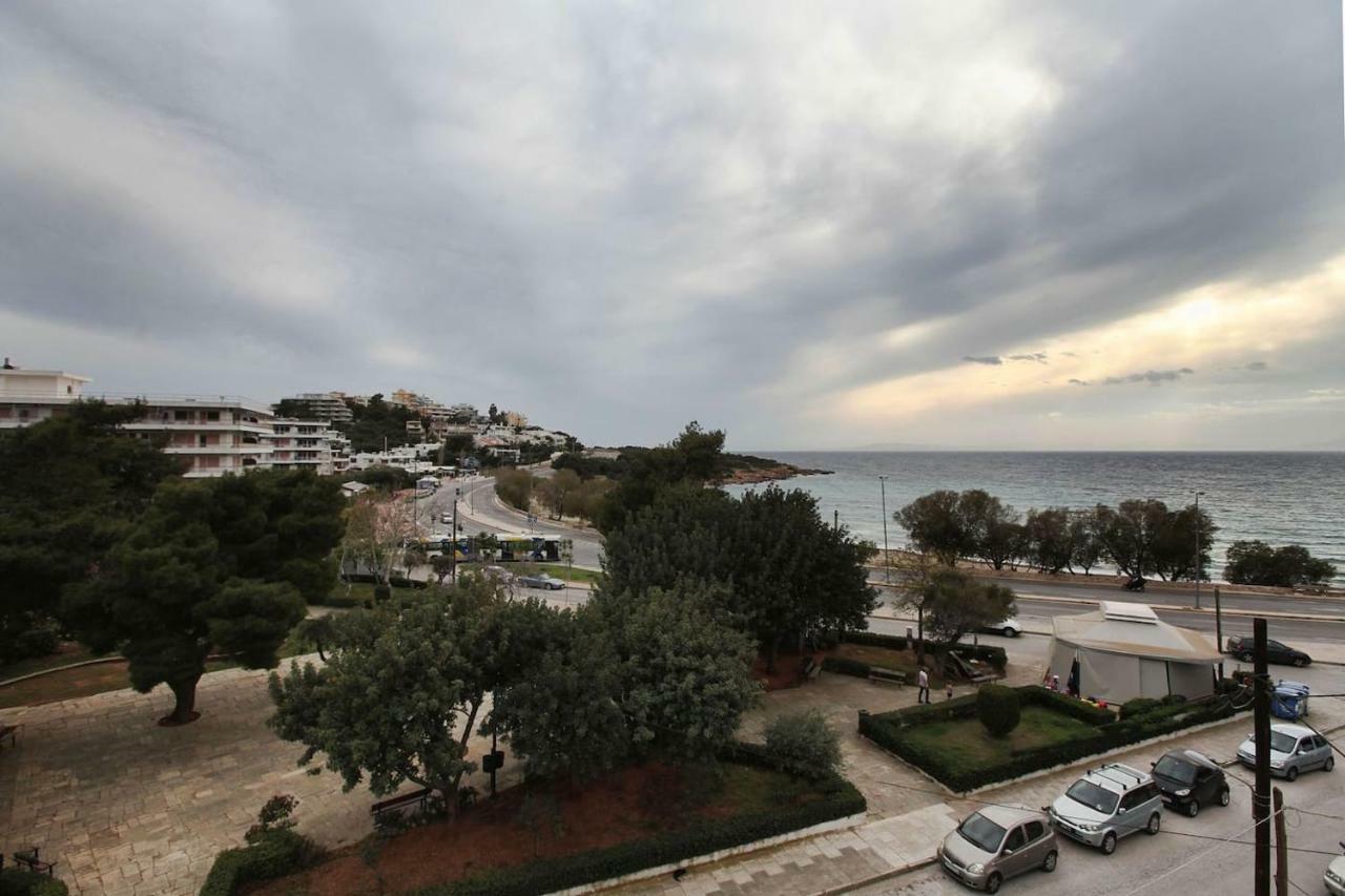 Seaside Renovated Top Floor Apartment Saronida Bagian luar foto